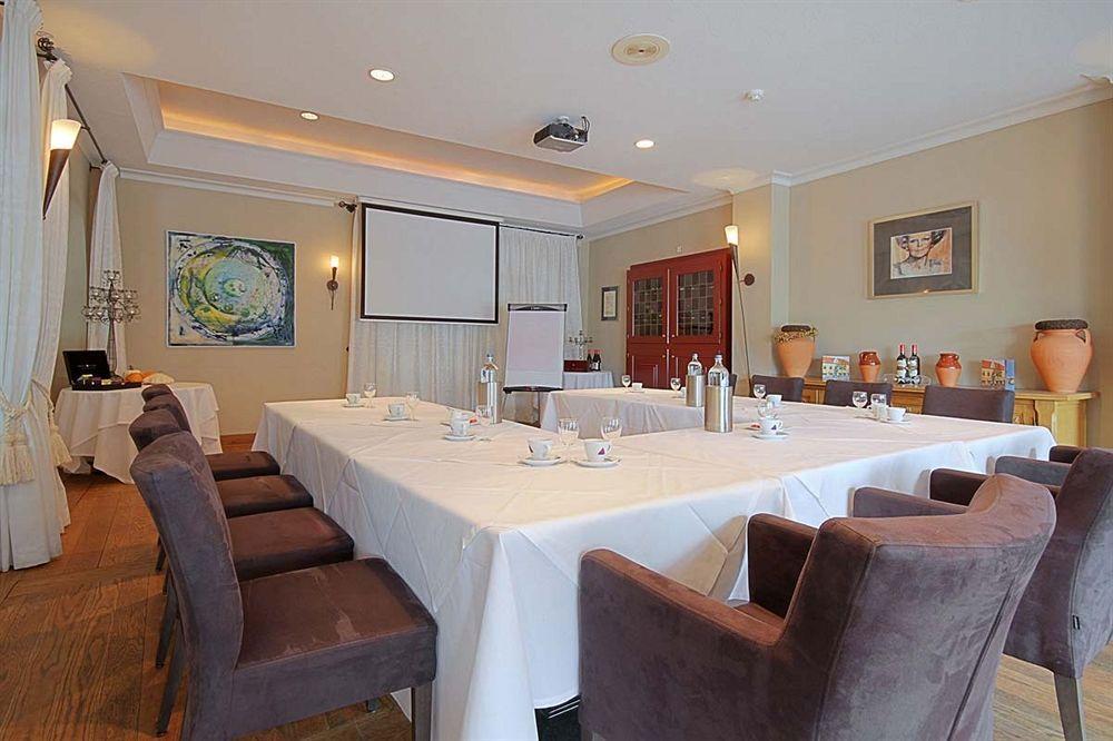 Munten Hotel 4*