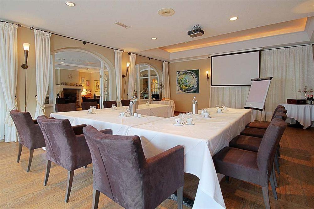 Hotel Munten 4*